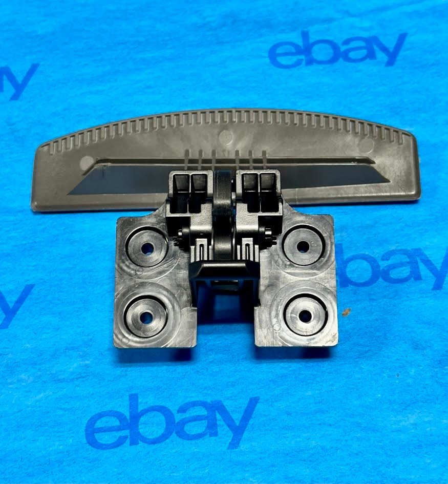 4028301C2 Genuine Navistar Cab Body Latch Assy OEM-New | eBay