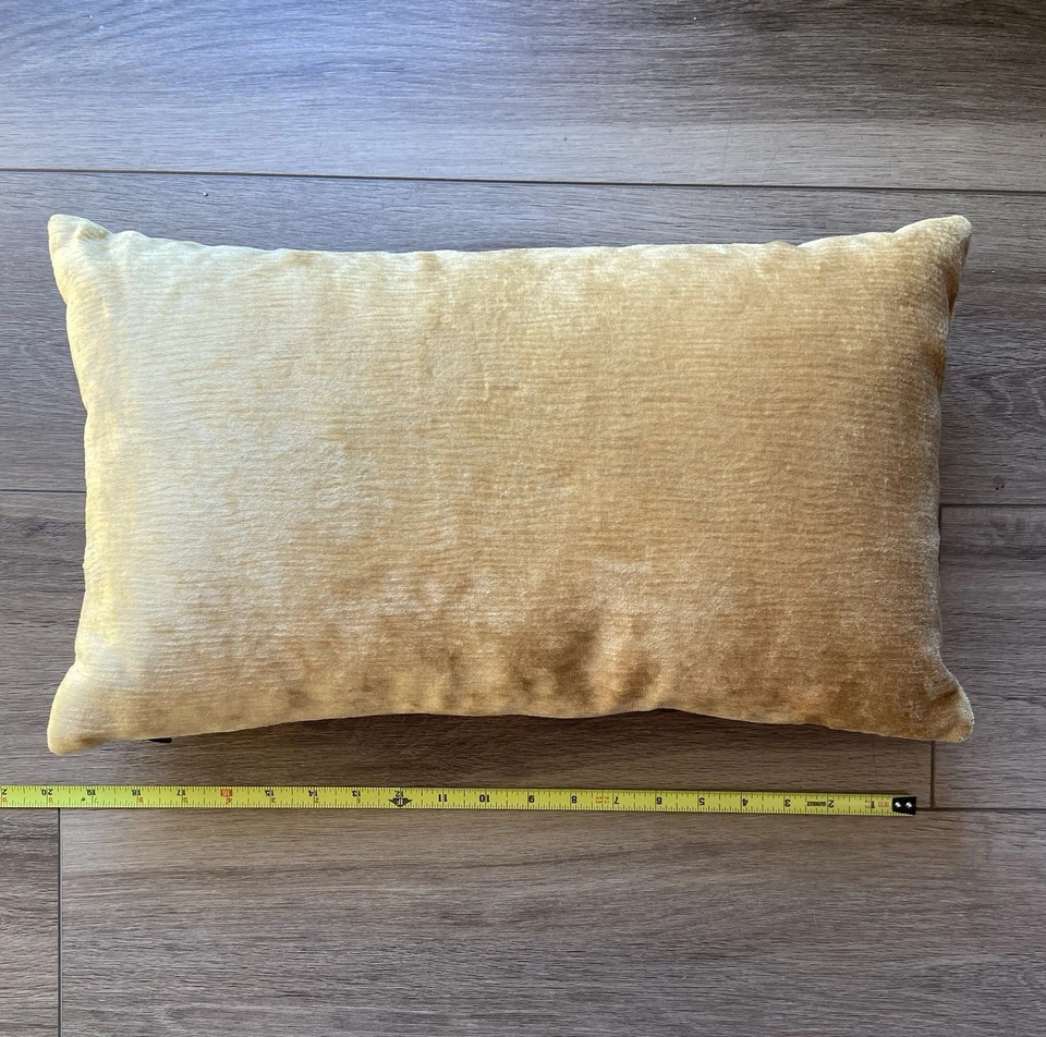 Pier 1 Imports Almohada Dorada Downy Rectangular Lumbar Foto 4 de 4