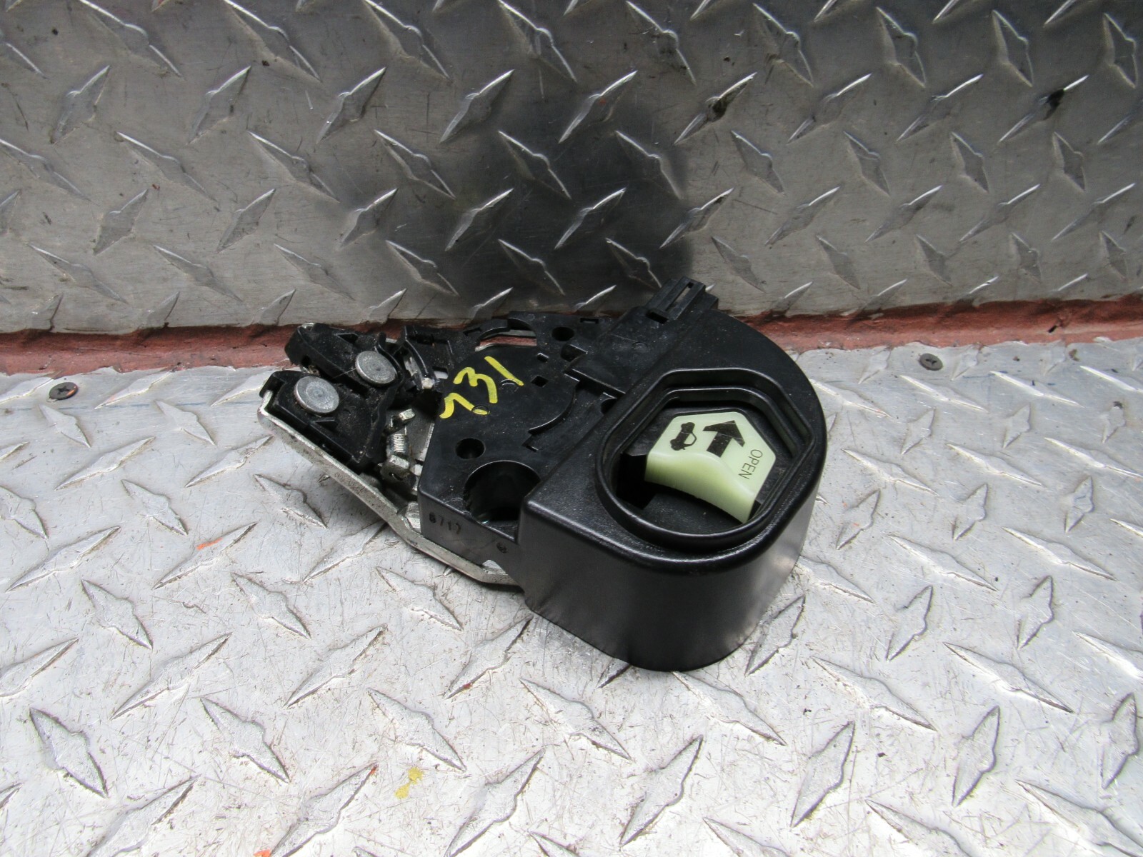 2009 HONDA ACCORD TRUNK LATCH LOCK ACTUATOR RELEASE SDN 2.4L eBay