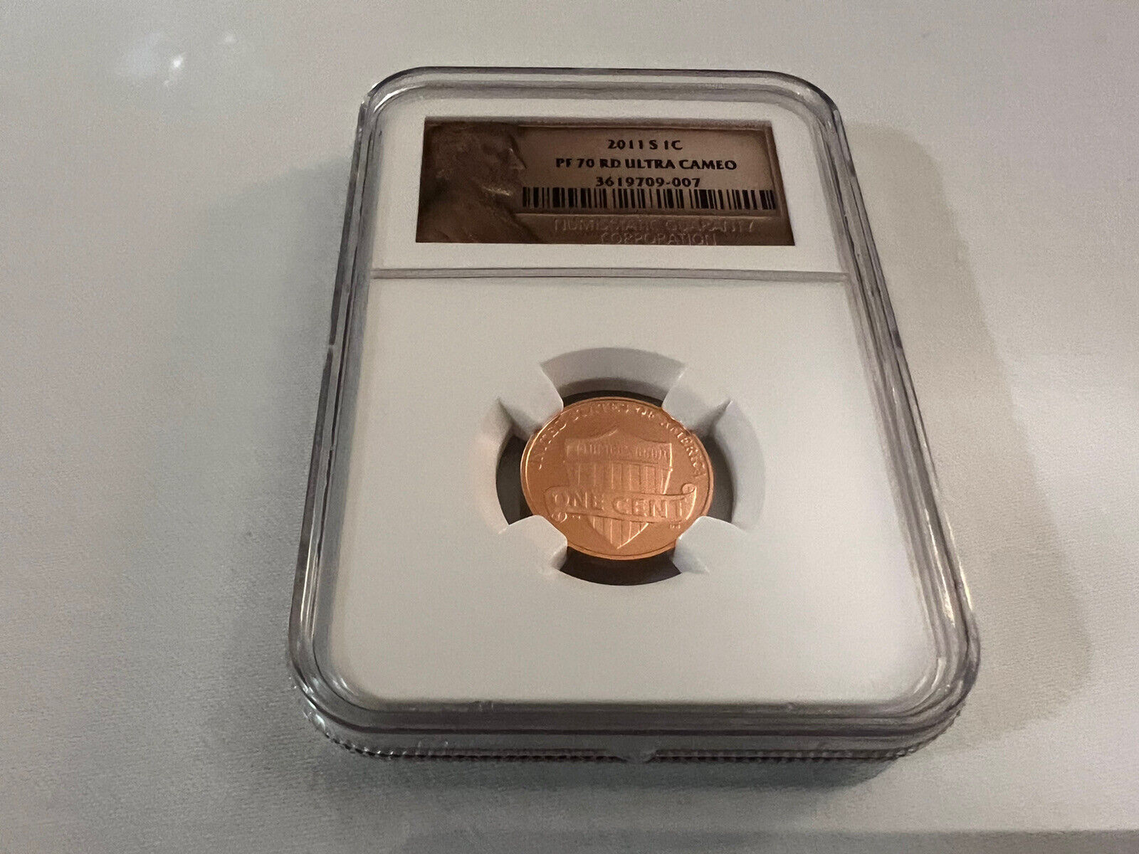 Picture 1 of 4