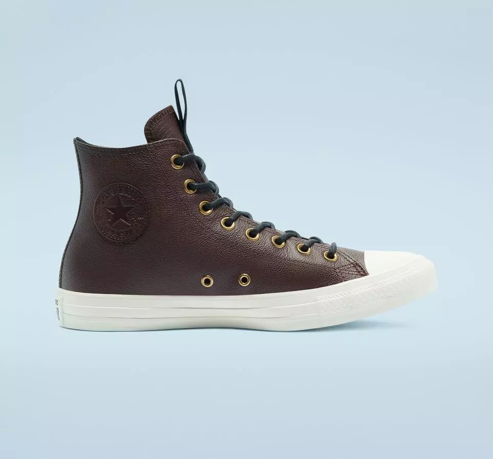 Tan leather 2025 chuck taylors