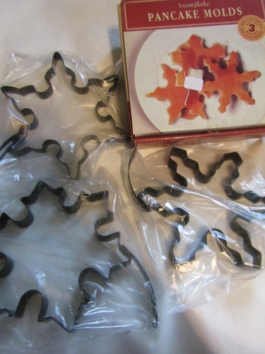 Snowflake Pancake Mold Box 3 Shape 6 inch Williams Sonoma