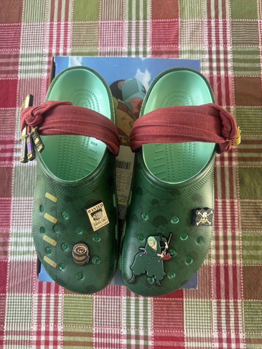 Crocs One Piece Roronoa Zoro Classic Clog 212953-90H Mens  display picture 1