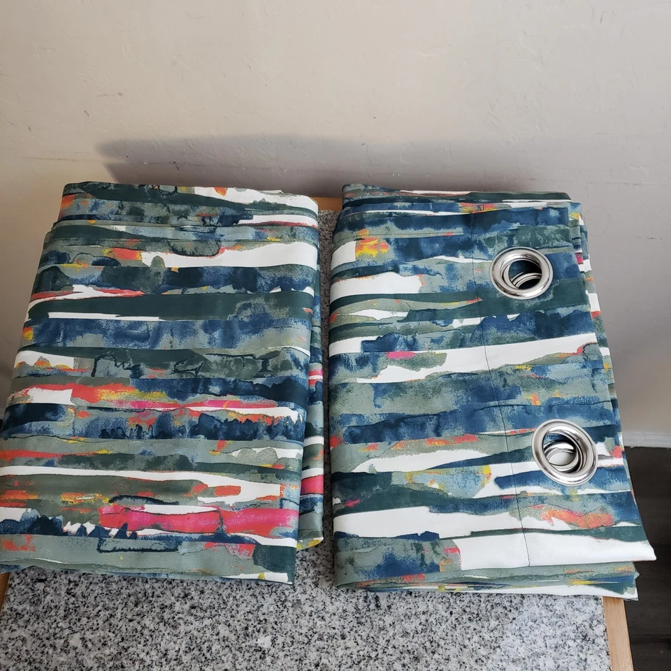 Cortinas Ikea Graslilja - 57" x 98" 2 paneles ojal abstracto. Caja abierta nueva Foto 2 de 4