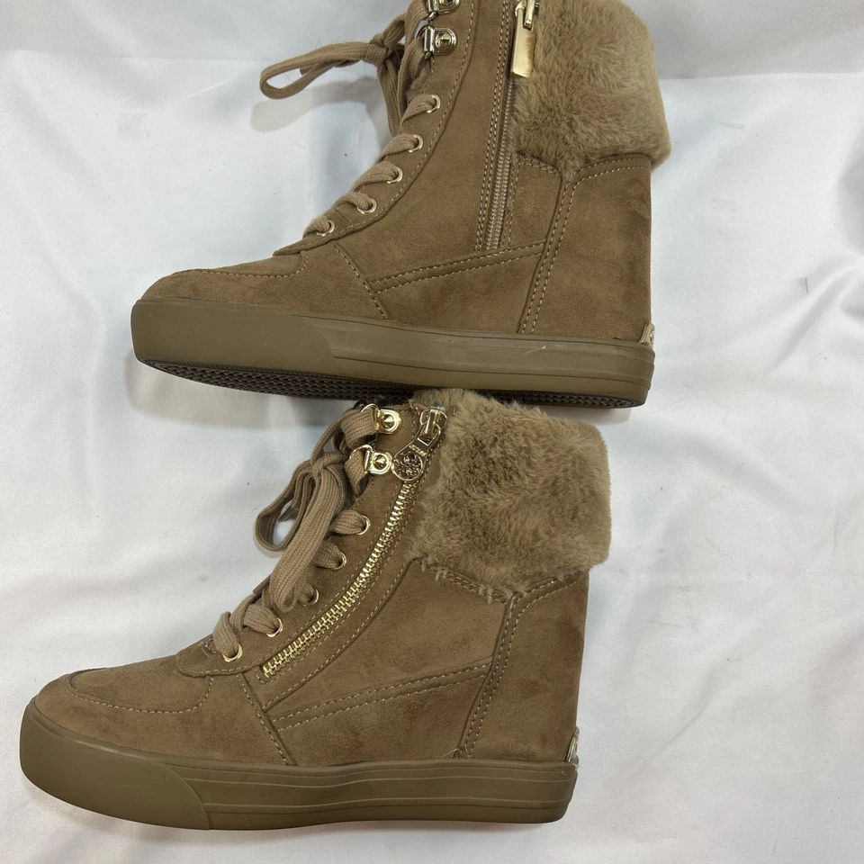 Botas de tacón oculto de cuña Guess Dustyn para mujer talla 6 Foto 4 de 4
