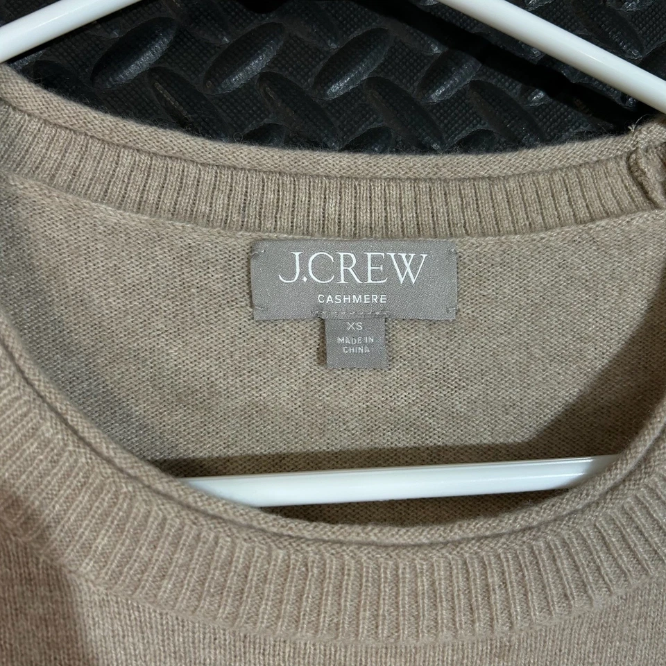J. Crew Cashmere Tan Beiger Knit Short Sleeve Blouse Women's Size XS - Image 3 of 4