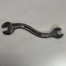 Vintage J.H. Williams & CO. No.679 Light Service Wrench 5/8" and 9/16"