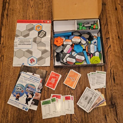 Monopoly U Build KOMPLETT neuwertig Brettspiel zum Selberbauen von Hasbro - Bild 1 von 4