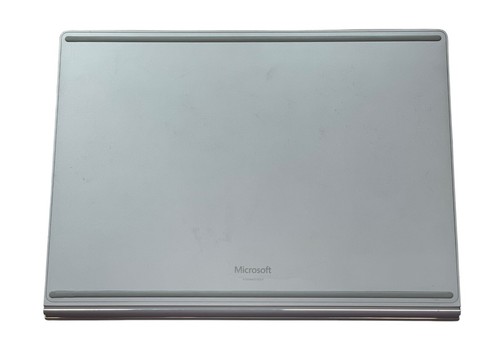 Microsoft Surface Book 13.5in - i7 6600U CPU, 16GB RAM, 500GB SSD (E319) - Picture 7 of 8