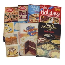 VTG Betty Crocker Recipe Cookbooks Magazines Cake Holidays Baking Quick Breads