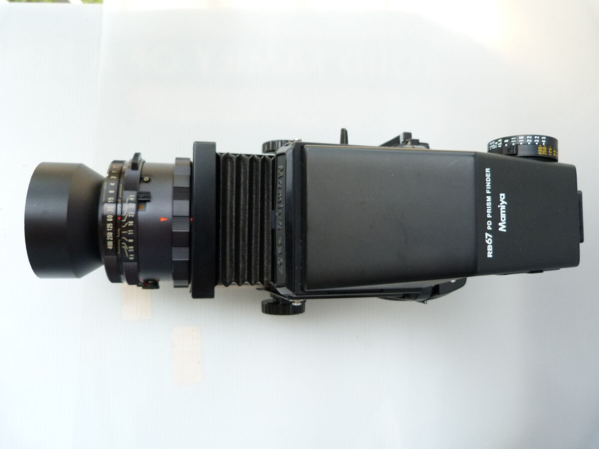 MAMIYA RB67 Pro S PD PRISM F Viewfinder with 180/4.5 lens MAMIYA RB67 Pro S PD PRISM F Viewfinder with 180/4.5 lens