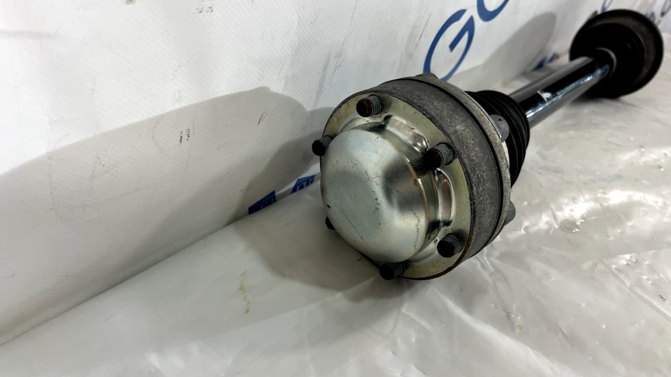 Eje trasero derecho Audi S5 RS5 2018-2023 8W0-501-204-F fabricante de equipos originales Foto 2 de 4