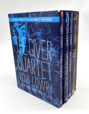 The Giver Quartet Box Set Lois Lowry Includes Map