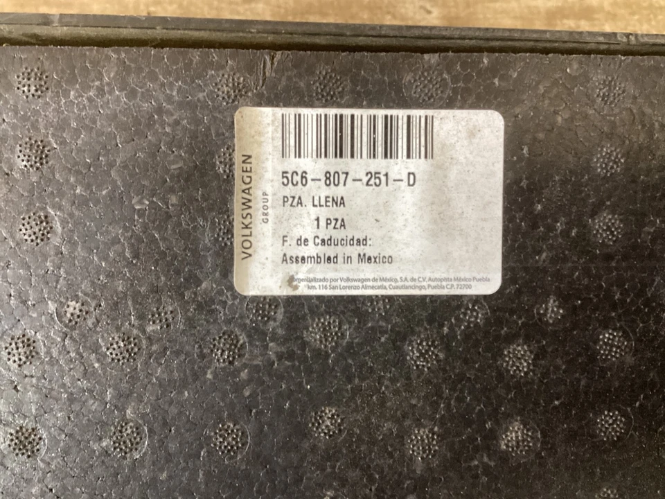 2015-2018 Volkswagen Jetta Rear Bumper Foam Energy Absorber 5C6807251D OEM Foto 4 de 4