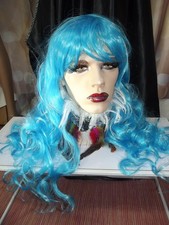 Peruka, turkusowa, niebieska, długa, loki, travestia, drag queen, bez zamrażania, różowa czapka, nowa