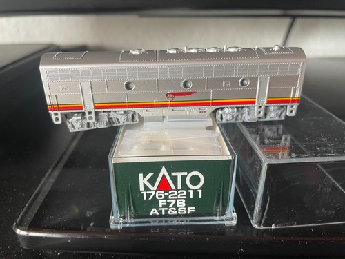 KATO SPUR N 176-2211  D-Lok  B-Unit Santa Fee  NEU + OVP | Zustand: Neu