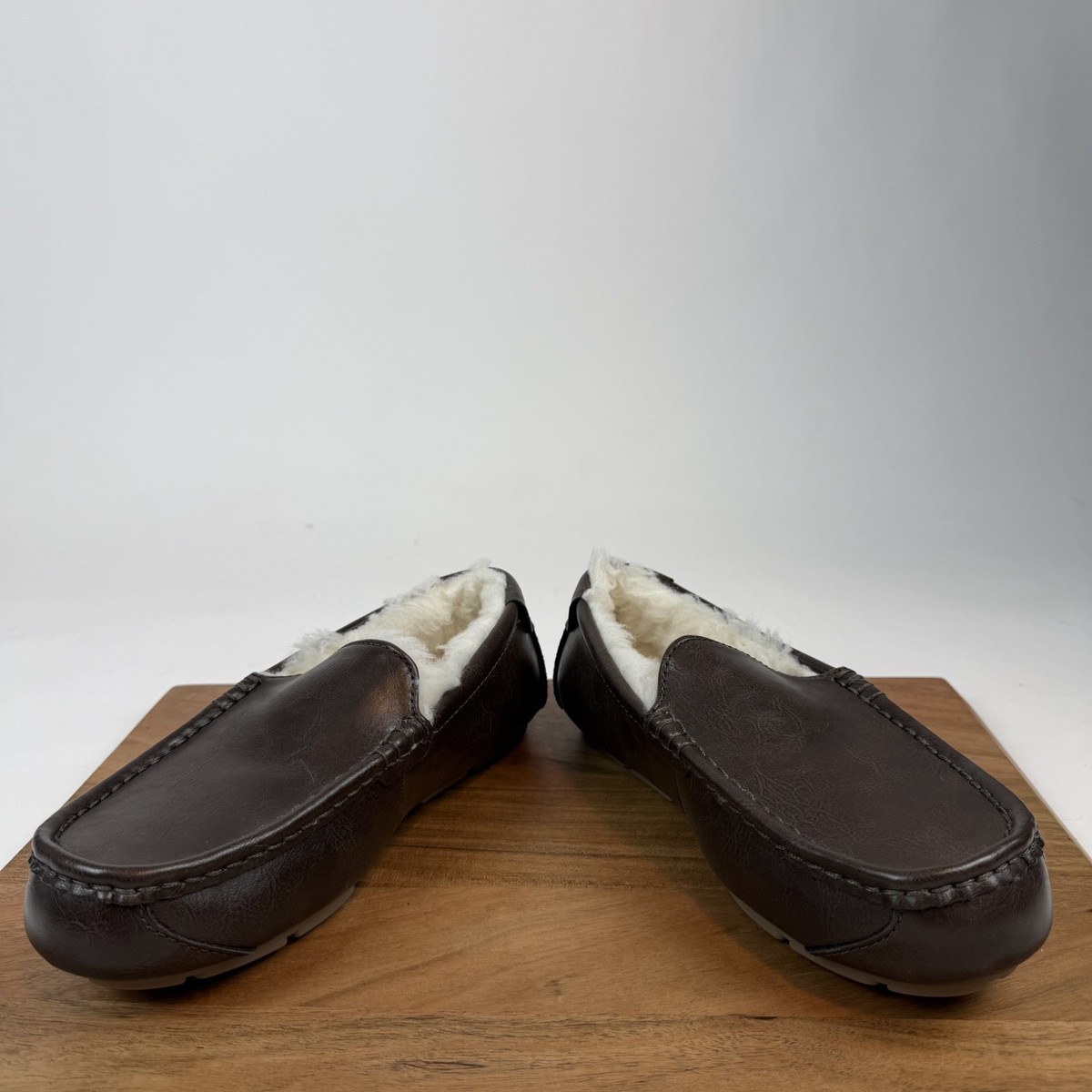 Koolaburra By Ugg Tipton Smooth Leather Dark Brown Faux Fur Men Slipper SZ 9 NEW Koolaburra UGG Tipton Comfy Chestnut Leather Suede Moccasin  main image 4
