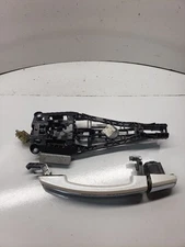 Door Handle Exterior Front Painted With Chrome Insert Fits 13-20 TRAX 1380015