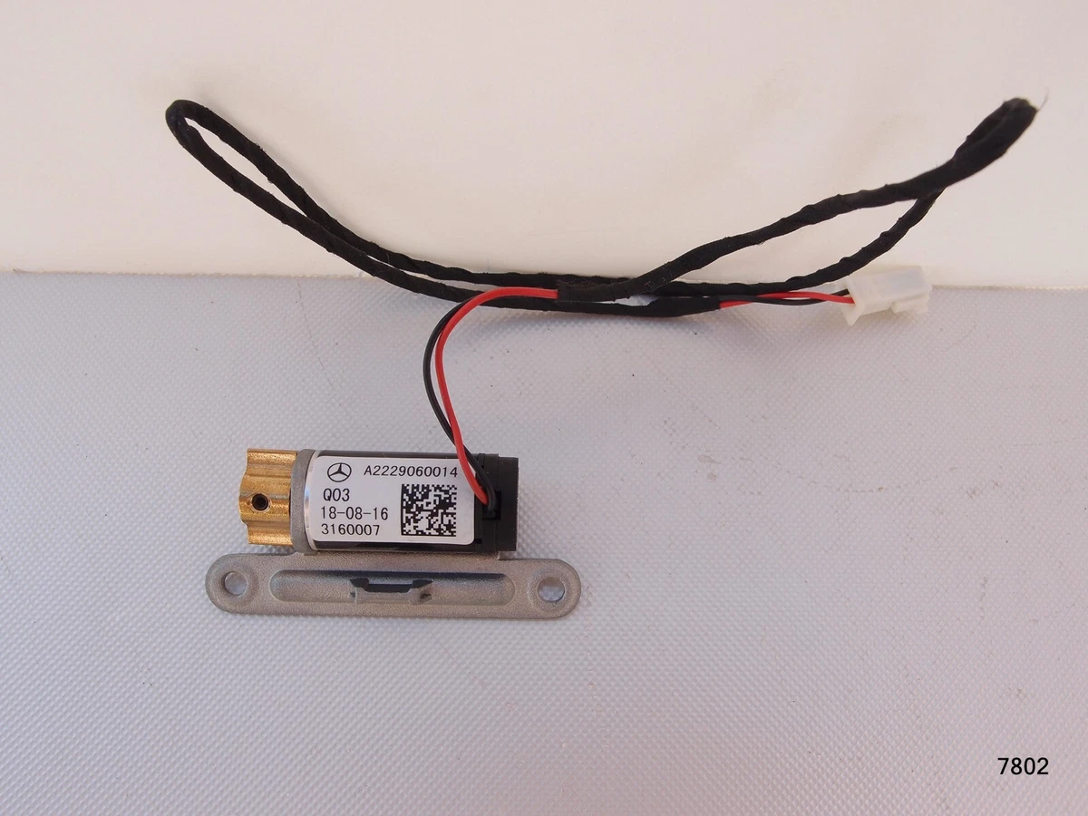 OEM MERCEDES S-CLASS W222 STEERING WHL VIBRO MOTOR lane departure 