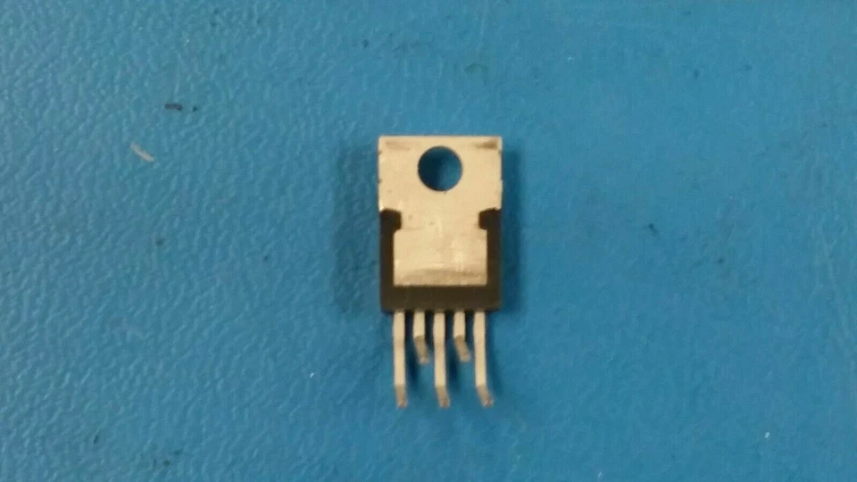 (1 PC) EZ1087CT-ADJ SEMTECH LDO Adj. Voltage Regulator IC 1 Output 5A TO-220-5 - Image 3 of 4