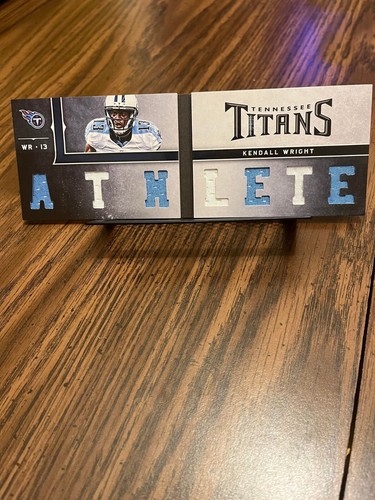 KENDALL WRIGHT 2013 PLAYBOOK "ATHLETE" ROOKIE TITANS JERSEY PATCH BOOKLET /199!!