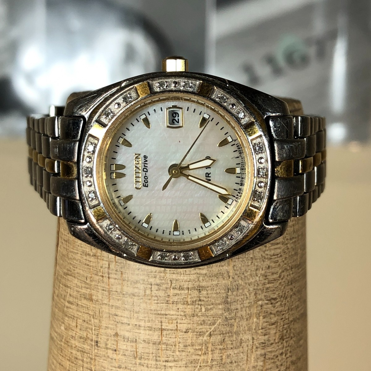 Citizen Eco-Drive Womens Watch E011-S066441 Two Tone Case Citizen Eco-Drive Womens Watch E011-S066441 Two Tone Case