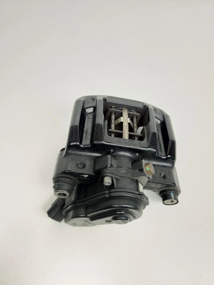 Pinza de freno de emergencia de estacionamiento lateral izquierdo trasero MCLAREN 650S 2015-2016 OEM  Foto 4 de 4