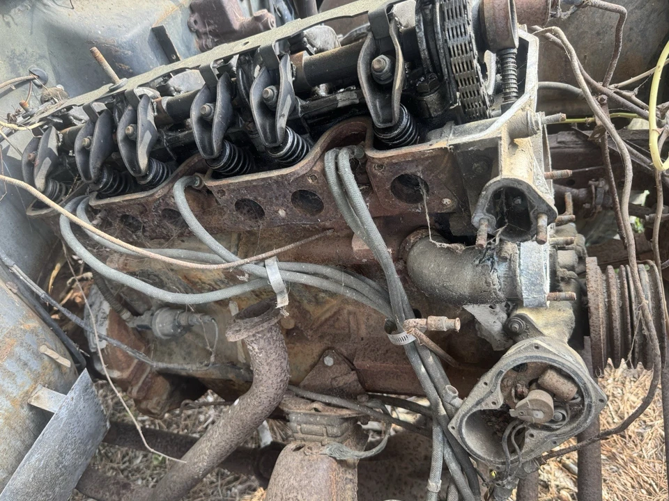 Tornado 230 Motor De 1967 M725 Jeep Kaiser Army Ambulance - Imagem 3 de 4