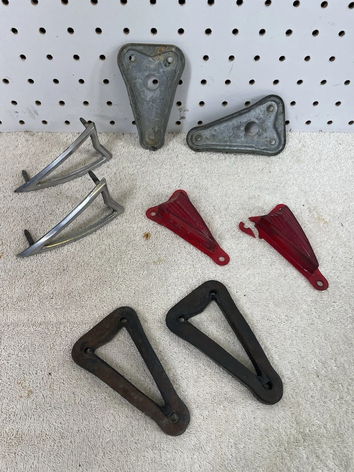 Par de luces traseras laterales de mercado Pontiac Tempest 1968-1969, LeMans, GTO, ¡BUEN ESTADO! Foto 3 de 4