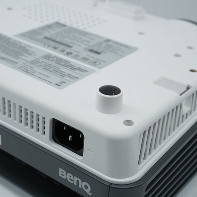 BenQ MW824ST Short Throw Projector 3200 Lumens WXGA HDMI DLP 3D