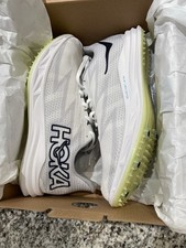 HOKA Crescendo MD Track Spike Shoes for Middle Distance Running Men  s 4.5/Women6