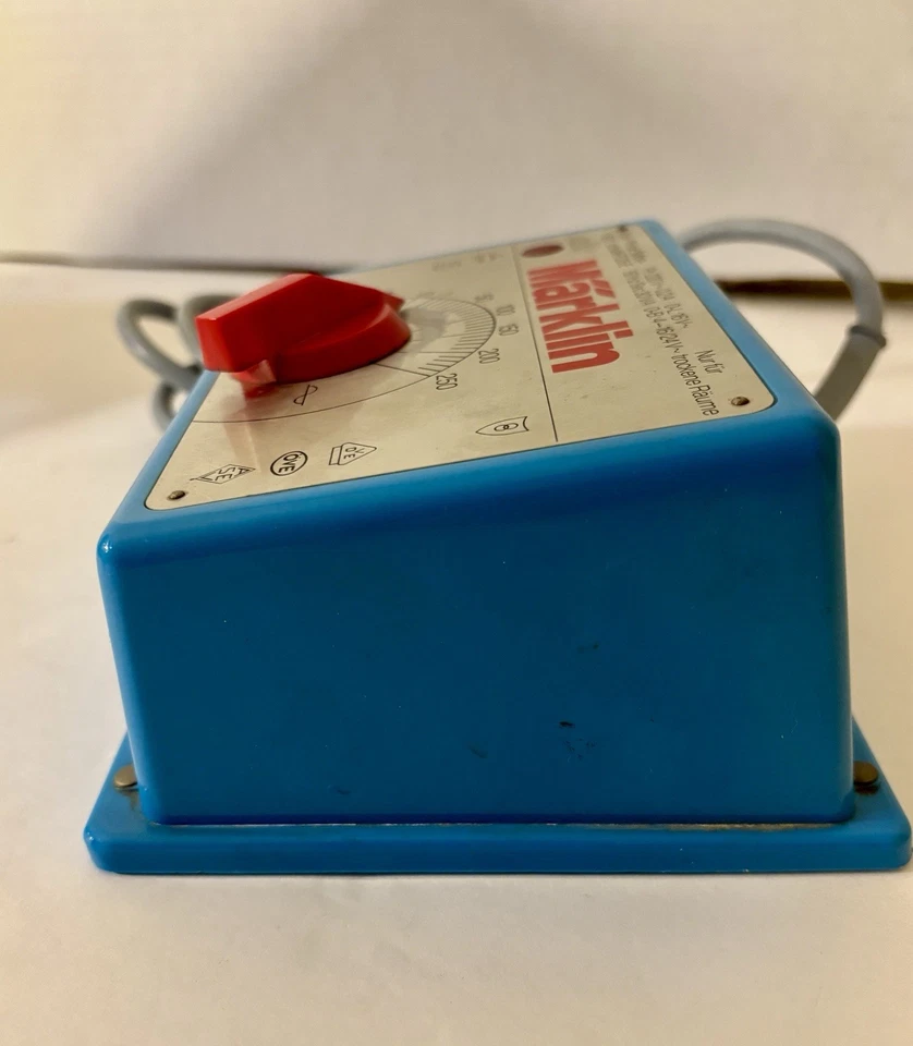 Märklin Transformer 6631, the powerhouse. 220V/30VA in Original Box - Image 4 of 4