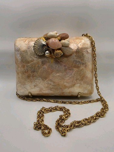 Vintage Mother of Pearl Shell Box Clutch Bag Evening Purse Gold Chain Sea Shell
