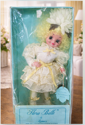 VTG 1986 BRINN DOLL FLORA BELLA Miss Chrysanthemum November Porcelite Doll W/Box