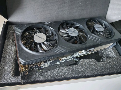 Gigabyte Radeon Rx 7600 xt 16GB OC VERSION Excellent Condition In BOX - Afbeelding 3 van 8