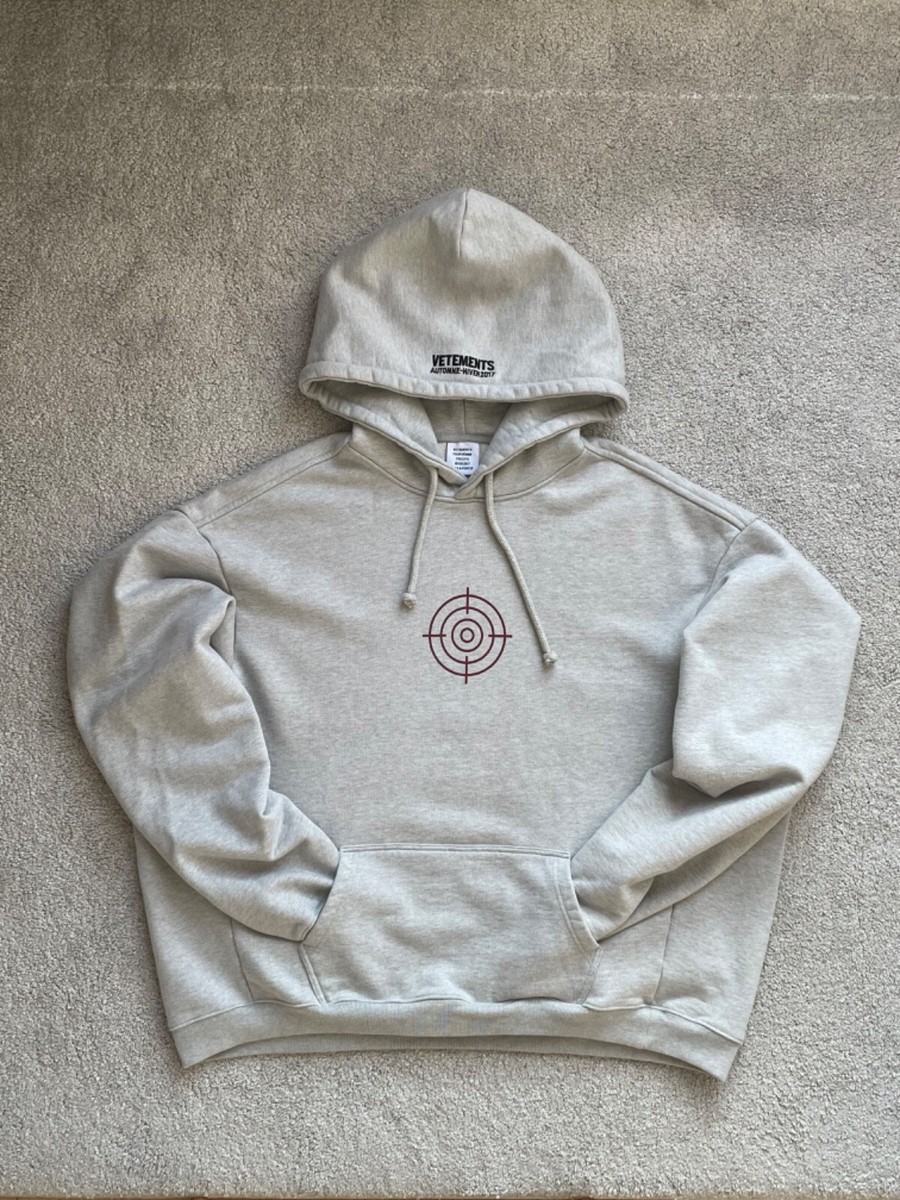 Vetements AW17 Eleven Inch Gun Club Hoodie Grey | eBay Vetements AW17 Eleven Inch Gun Club Hoodie Grey | eBay