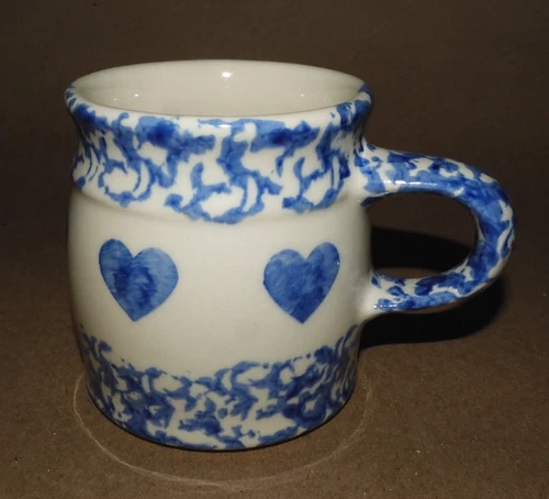 Lot of 3 HENN WORKSHOPS Blue Heart Spongeware COFFEE MUGS A++!!