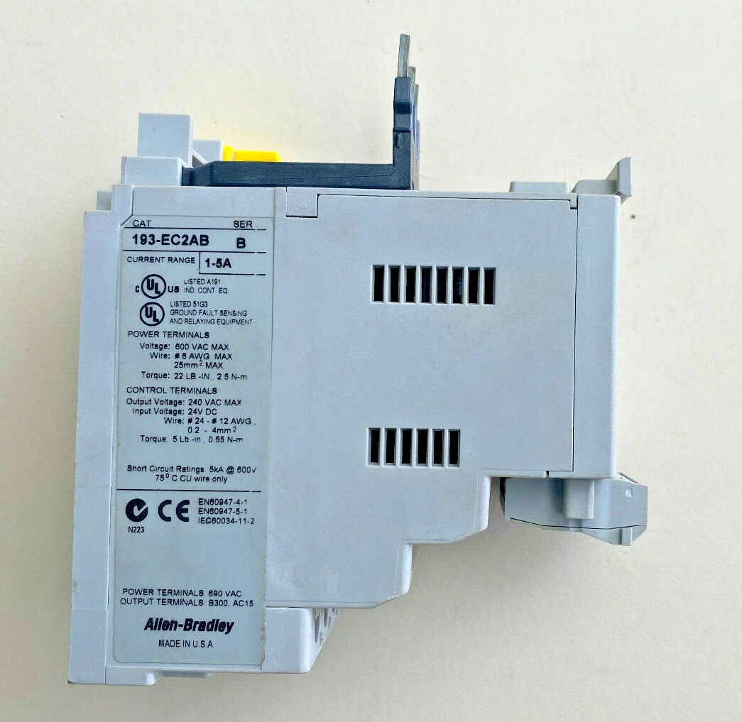 パパス麻100%スタンドカラースーツ