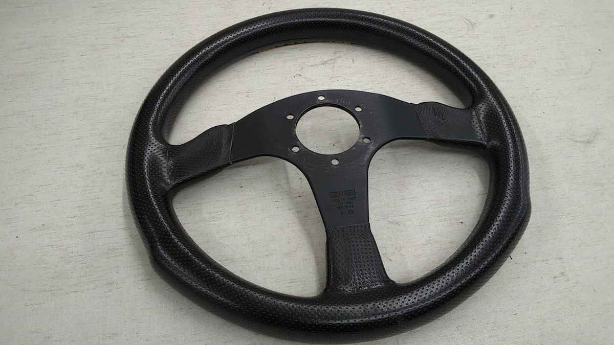 MOMO Competition Steering Wheel 35cm F/S | eBay