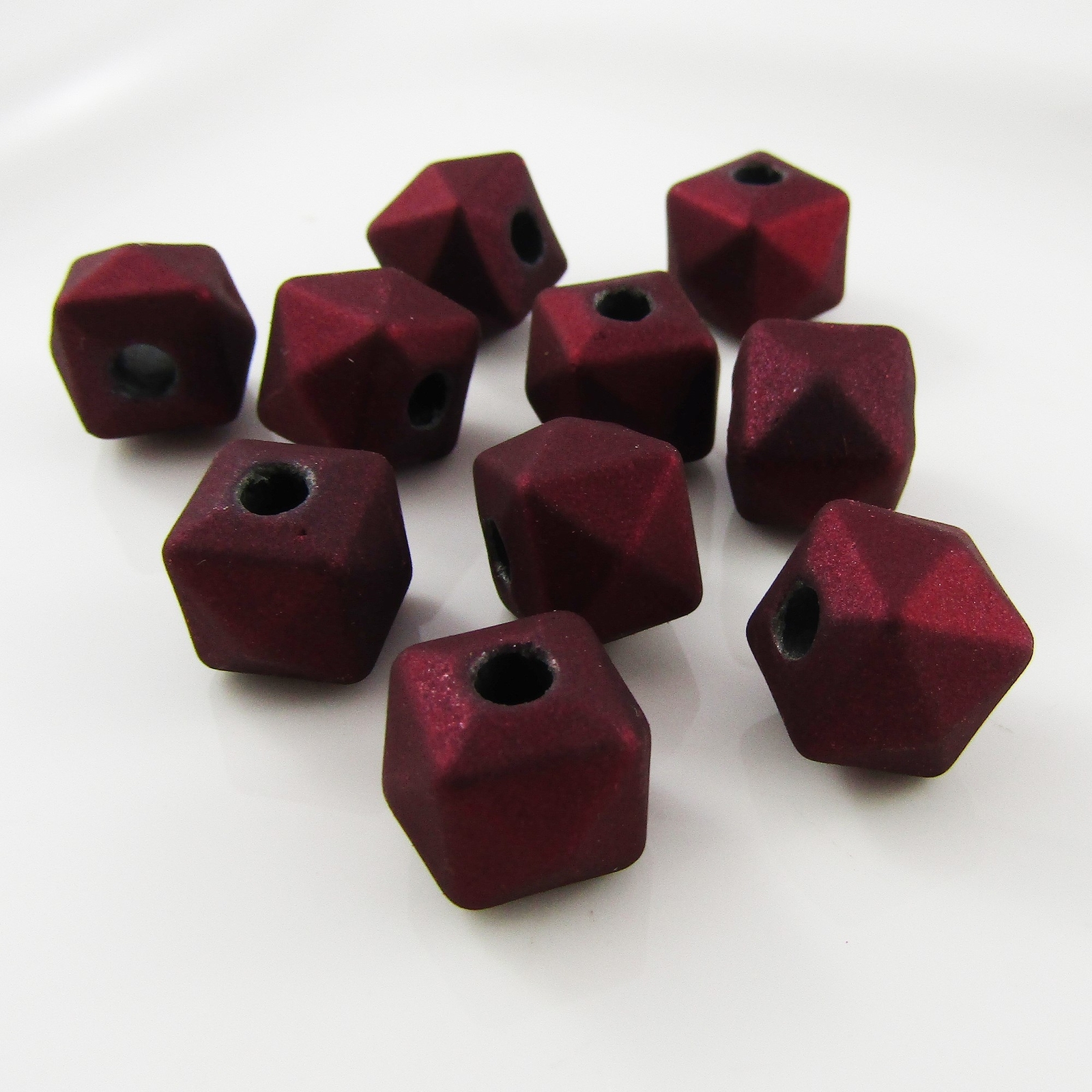 10pcs Acrylic Rubber Look Polygon Metallic Red Craft Bead 13x13x11mm