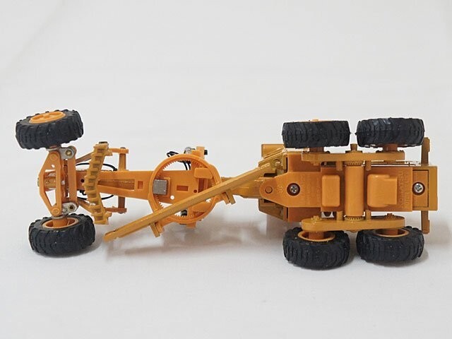 Diapet T-74 Komatsu GD605A Motor Grader 1/50 Japan Vintage