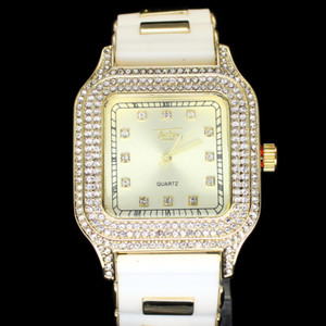 Iced Square Bezel Analog 40Mm Gold Plated Rubber Strap Quartz Hip Hop Watch