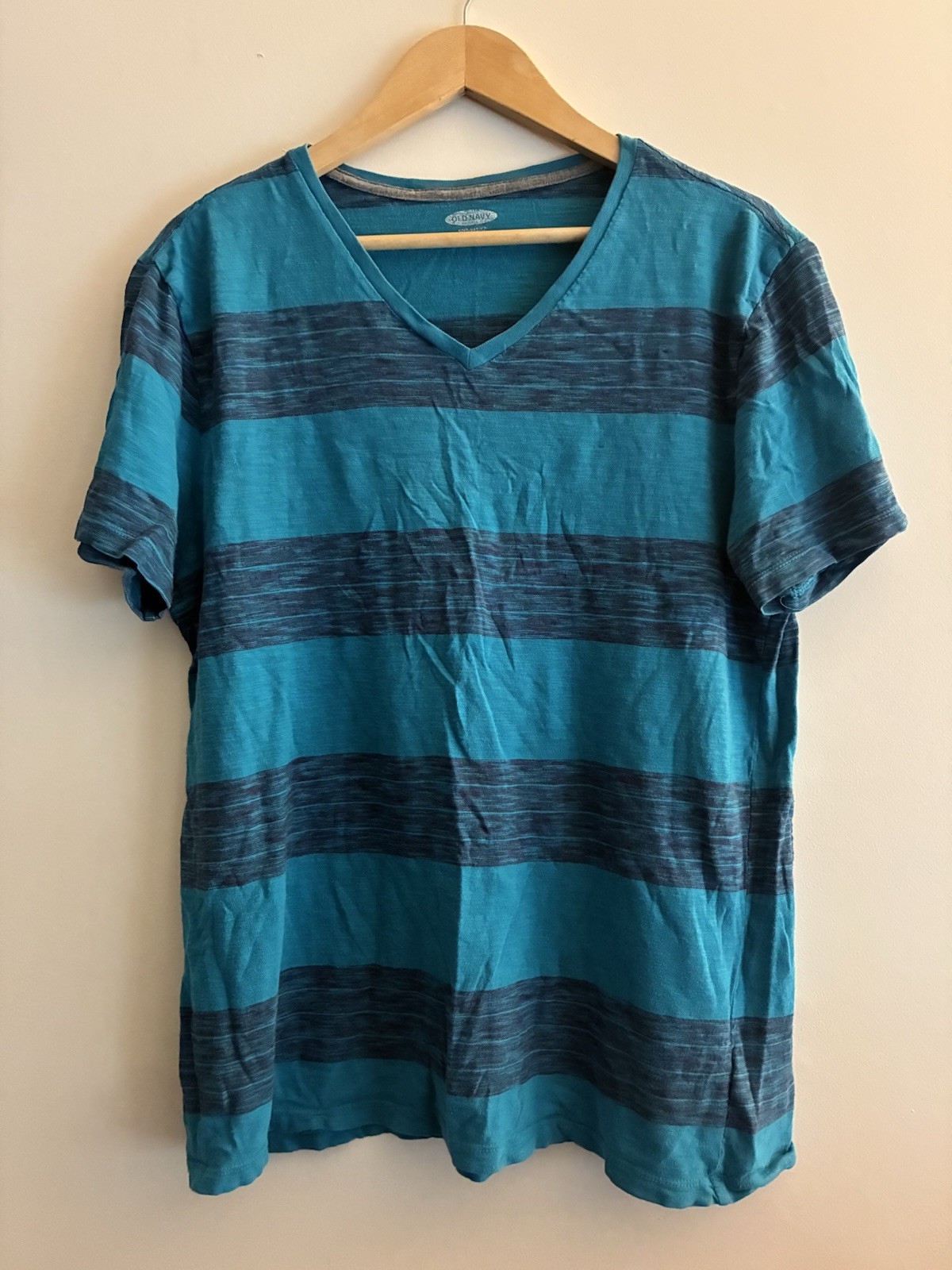Old Navy Soft-Washed Men's Striped 100% Cotton V-Neck Short Sleeve Shirt Aqua L