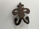 Cast Iron Fleur De Lis Double Wall Hook — photo 2