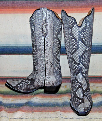 Womens Rujo The Evalyne Full Python Snake Skin Cowboy Boots 7 M New in Box