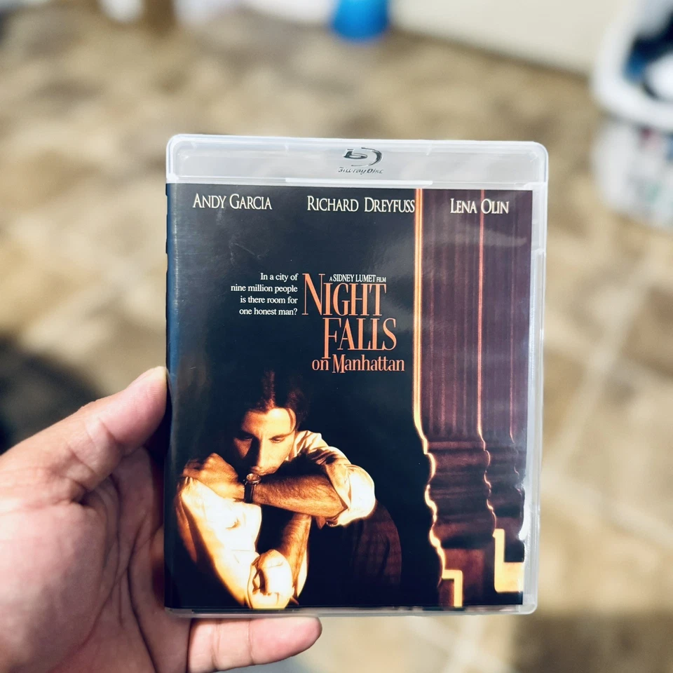 Night Falls on Manhattan (1996) Blu Ray w/OOP Slipcover Arrow Video Foto 4 de 4