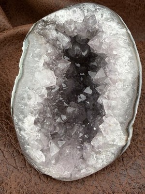 Silver-Gray Crystal Quartz in Standing Basalt Lava Cathedral  276   g.