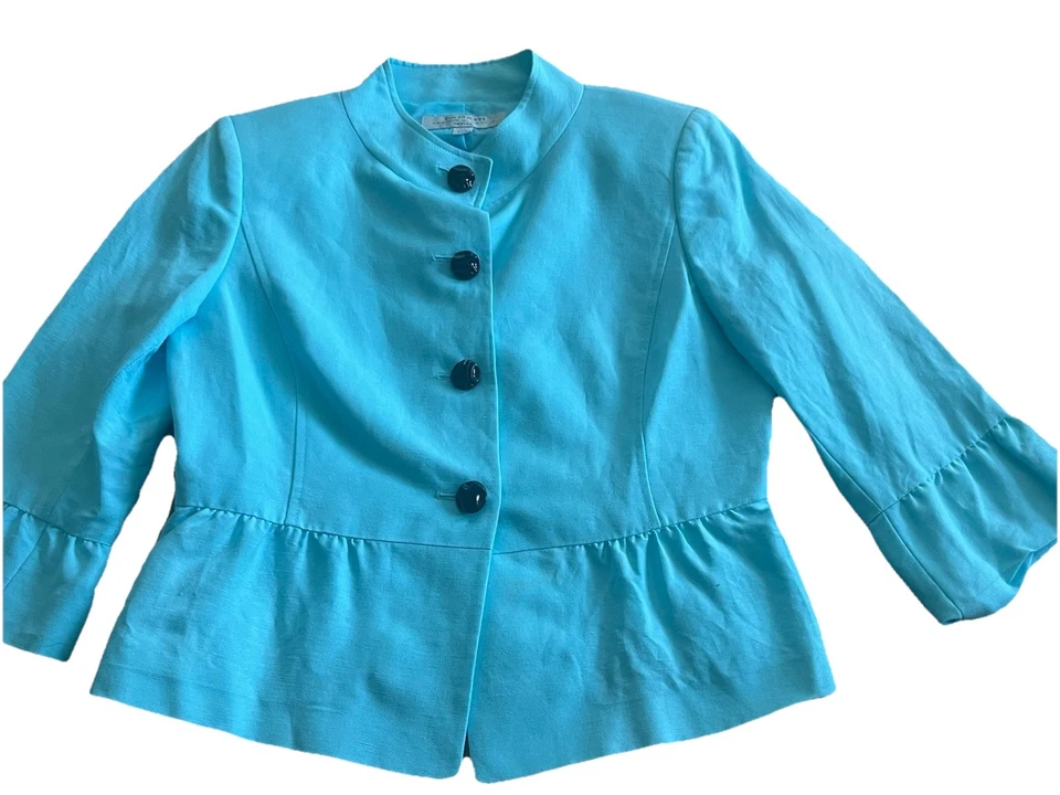 Tahari Blue Linen Tailored Suit Blazer 6P & Limited Blue Print Jacket 6 Set Of 2 - Image 3 of 4