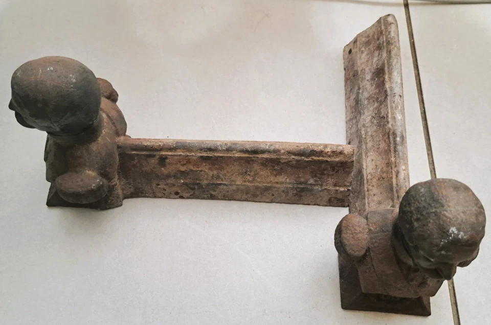 Paire de Chenets de Cheminée buste d'homme 19ème haut 15 prof 27.2 larg 10.5 cm - Photo 3/3