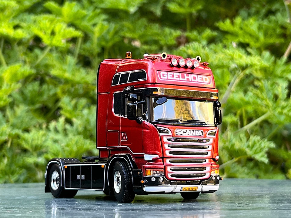 Modelli di camion WSI Scania streamline topline 4x2 "Geelhoed", scala 1:50 - Immagine 2 di 4